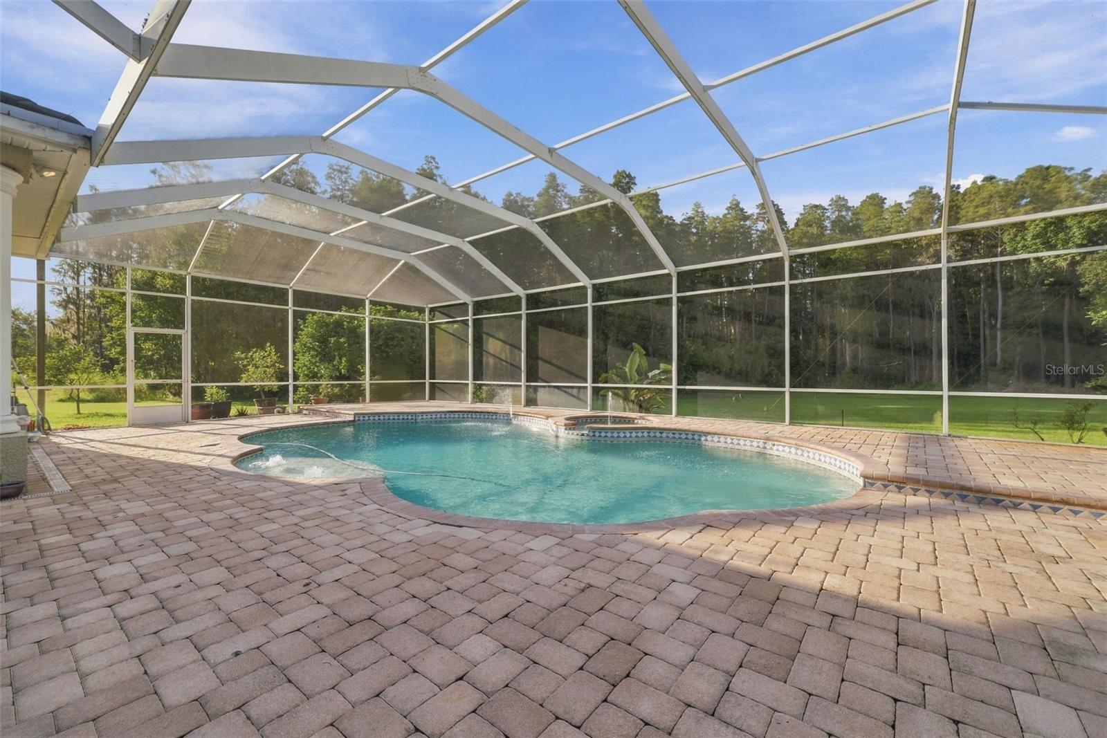 19153 GERACI RD