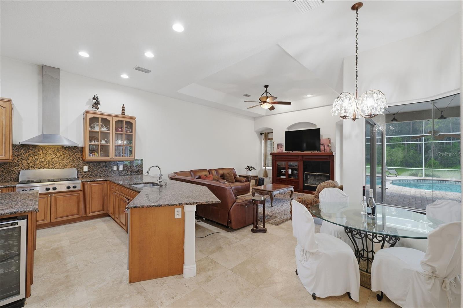 19153 GERACI RD