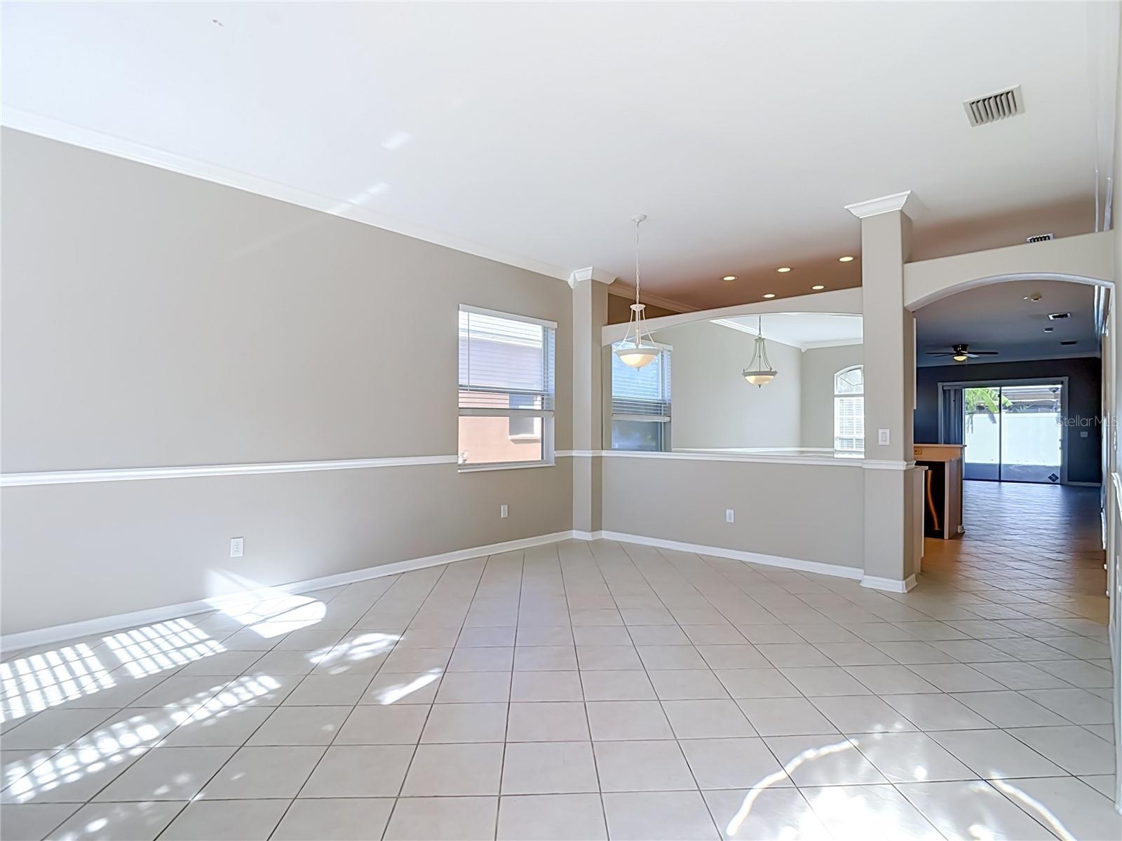 5423 BRADDOCK DR