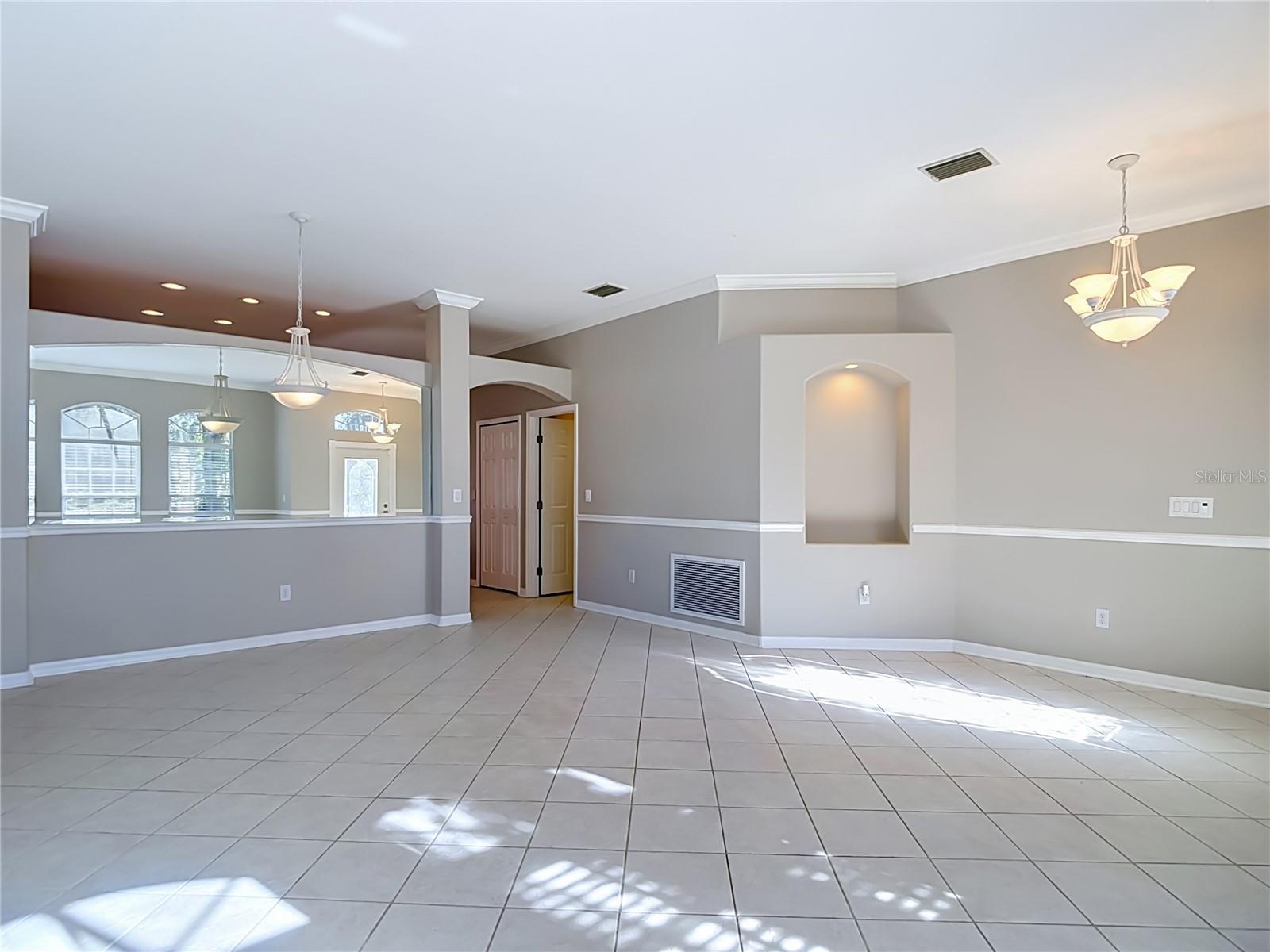 5423 BRADDOCK DR