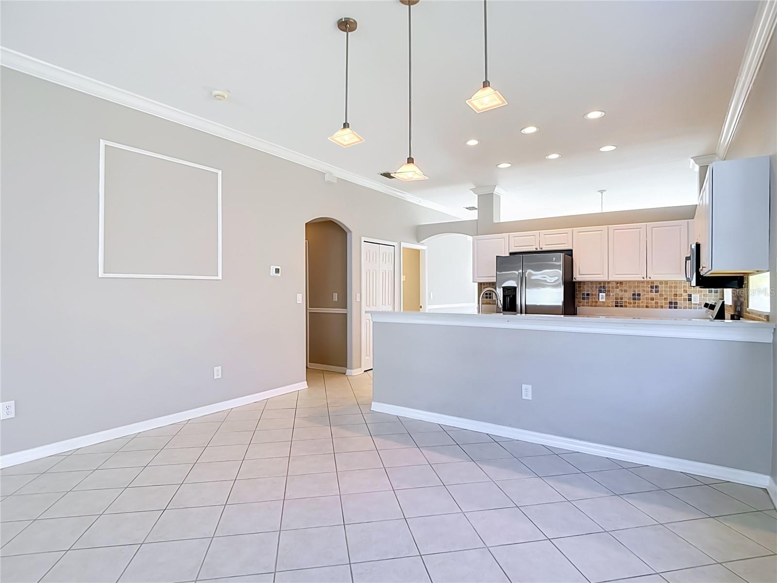 5423 BRADDOCK DR