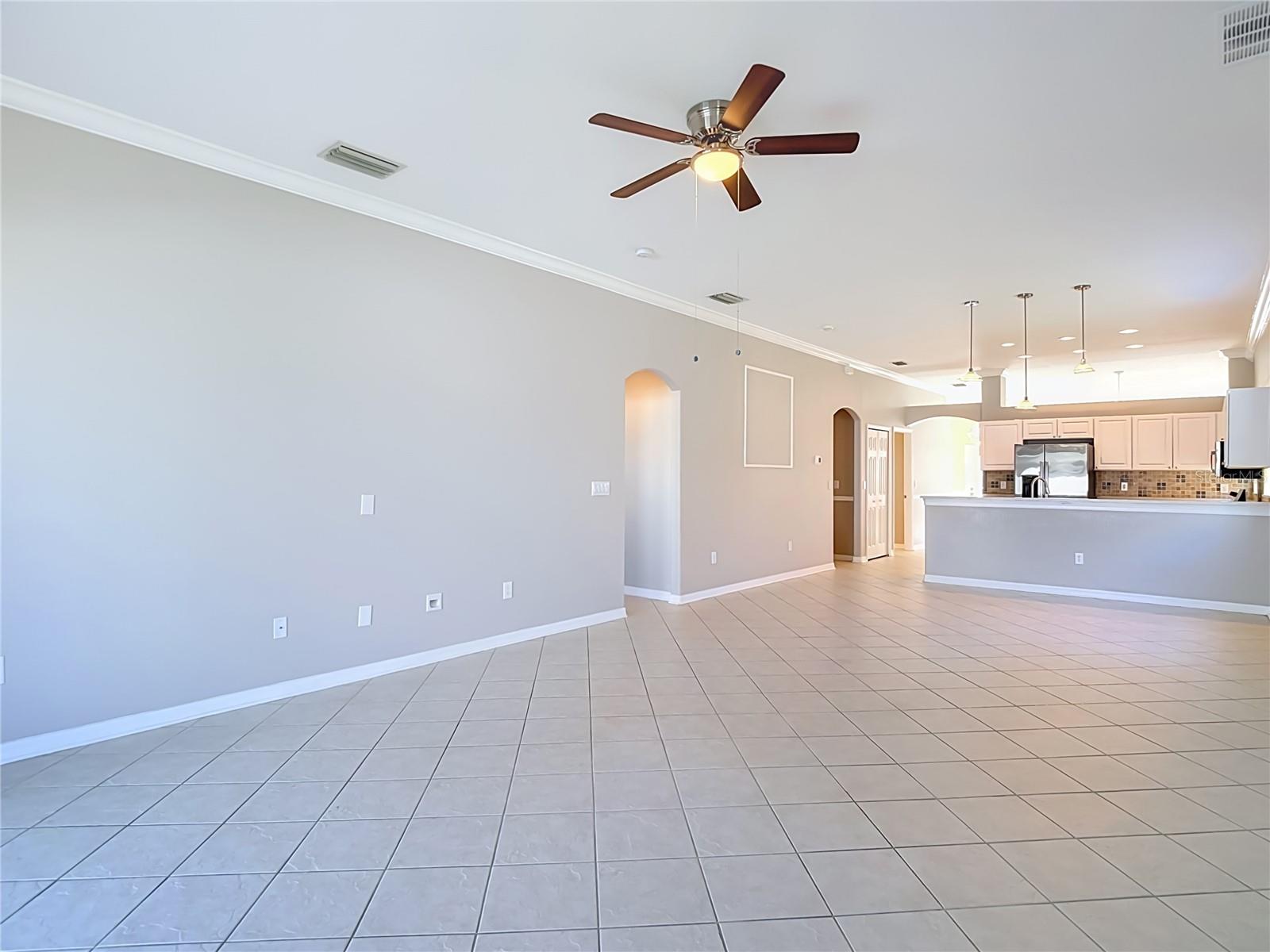 5423 BRADDOCK DR