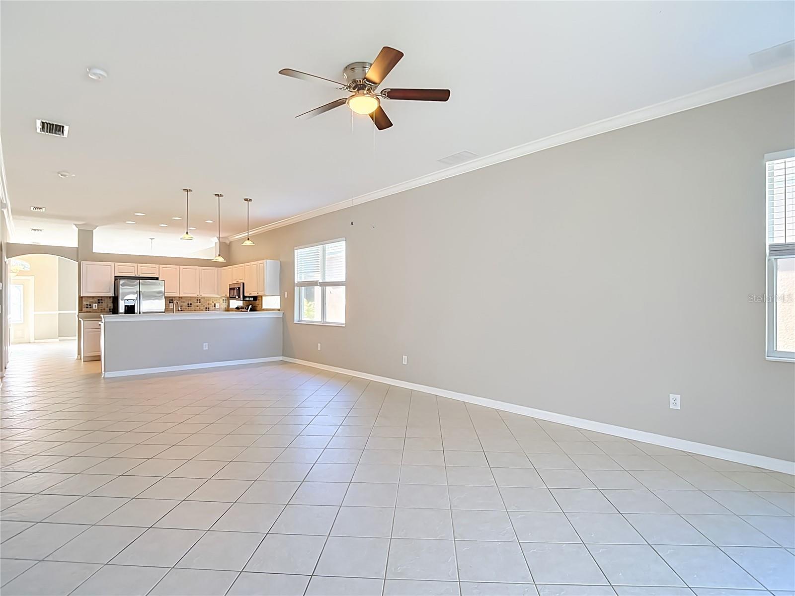 5423 BRADDOCK DR