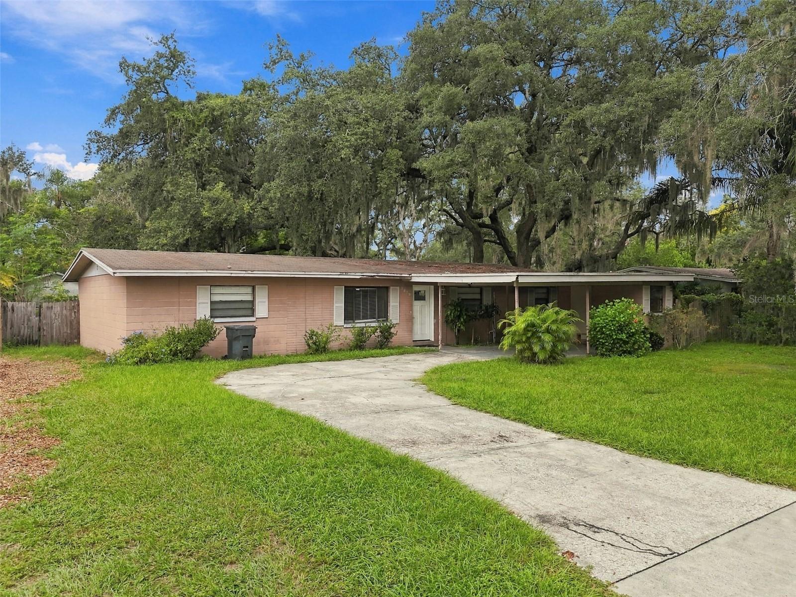 8010 SHARON DR