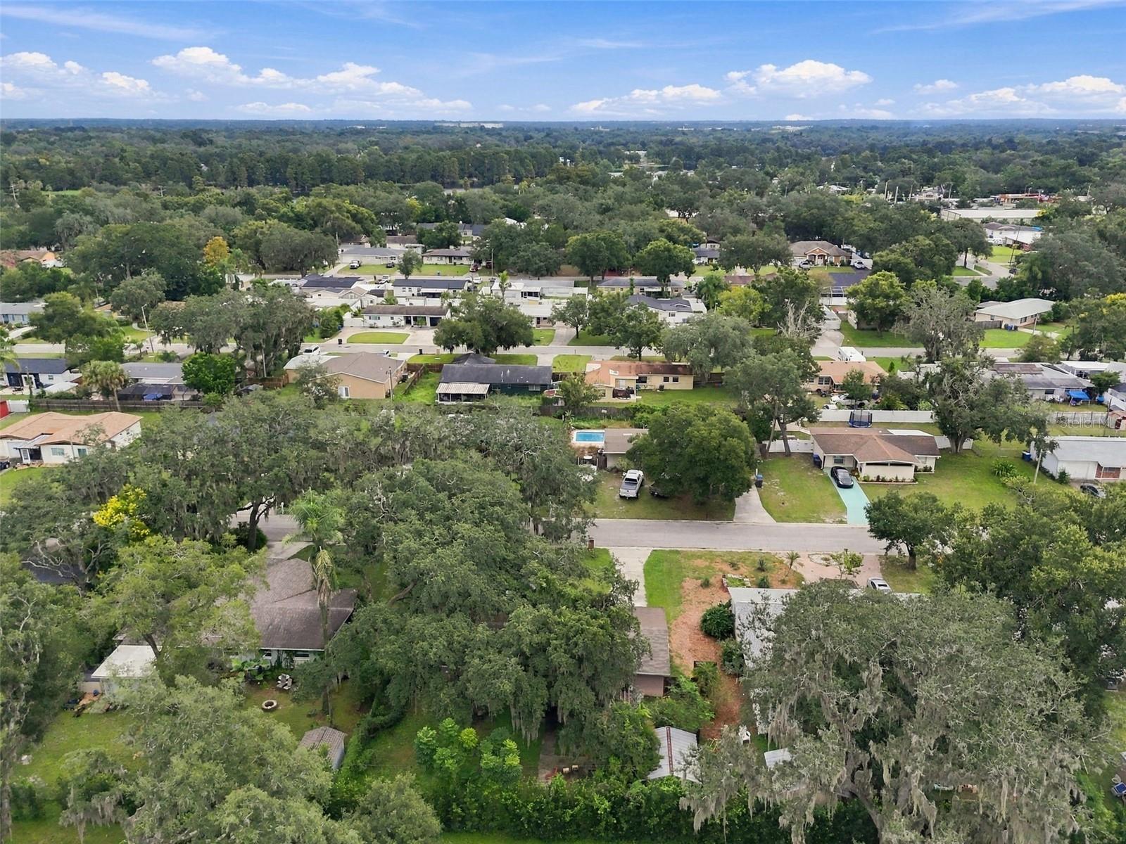 8010 SHARON DR