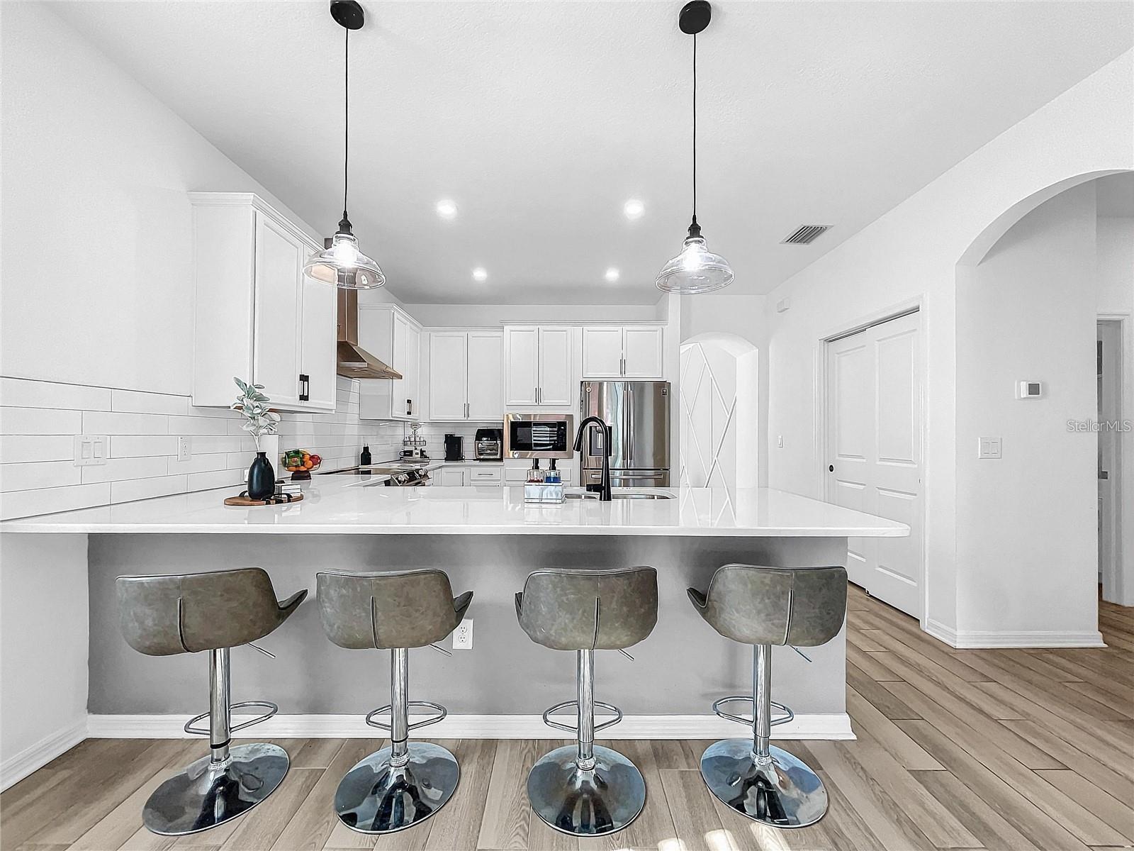 34208 EVERGREEN HILL CT
