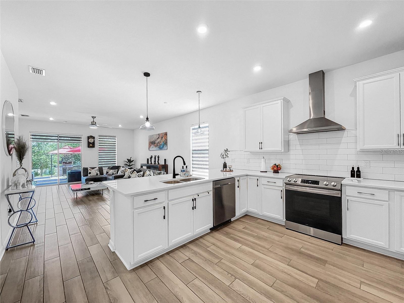 34208 EVERGREEN HILL CT