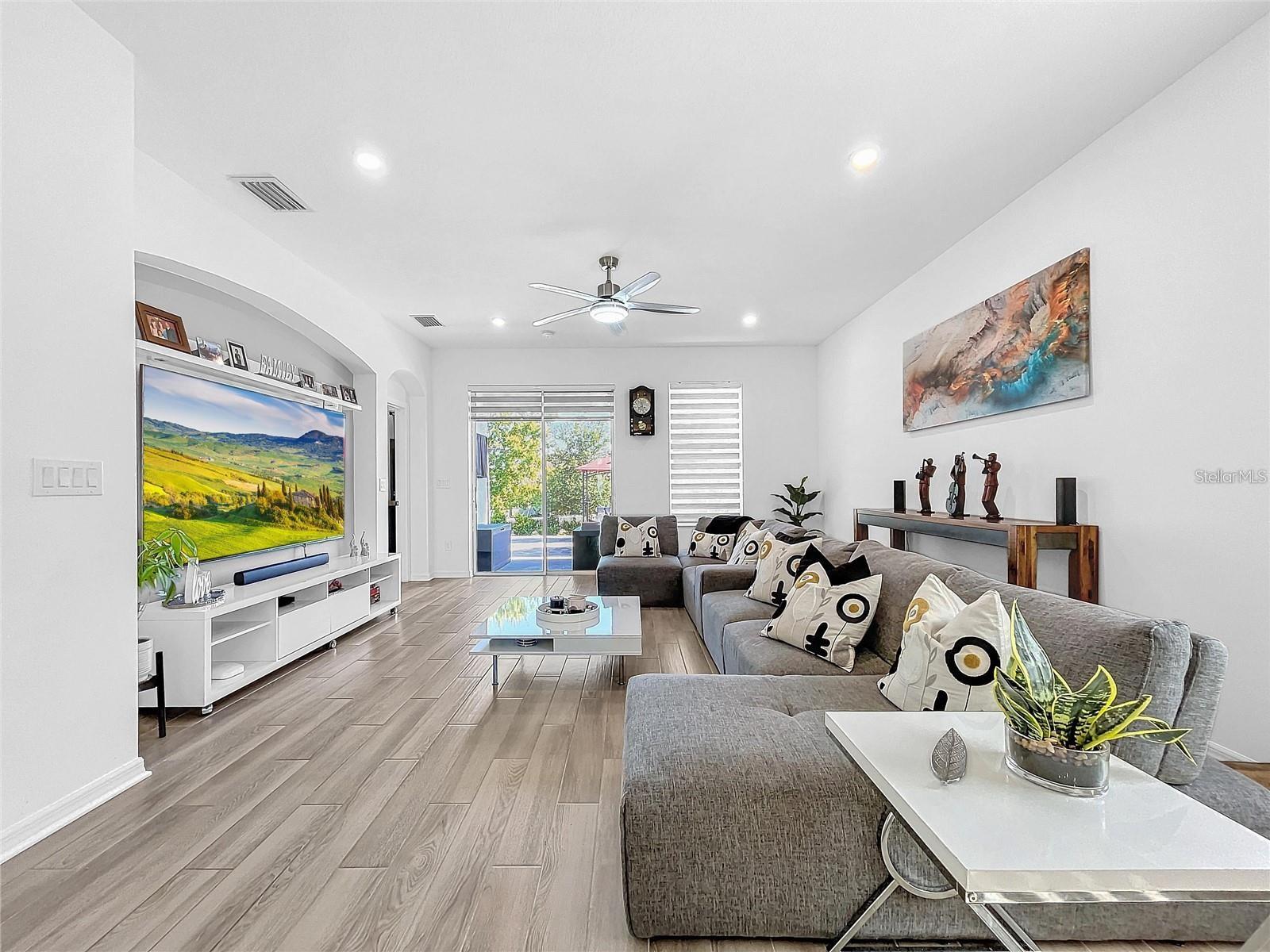 34208 EVERGREEN HILL CT