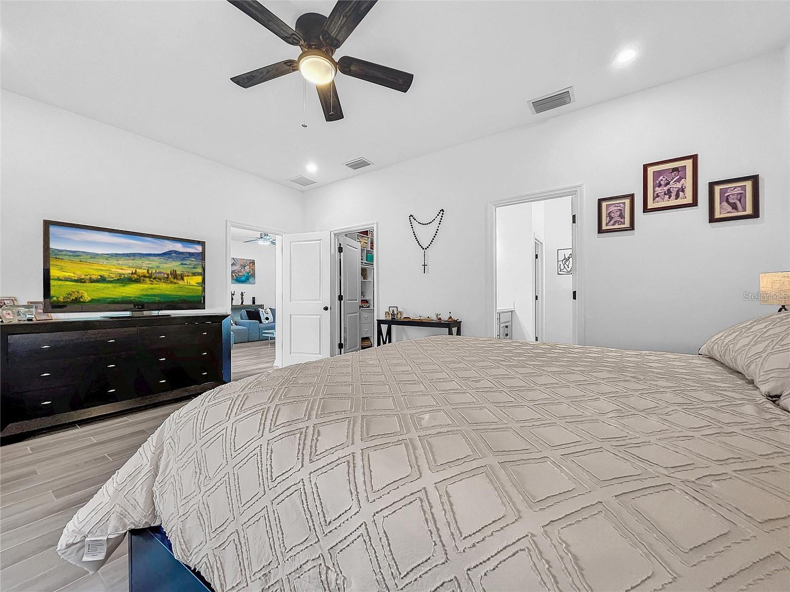 34208 EVERGREEN HILL CT