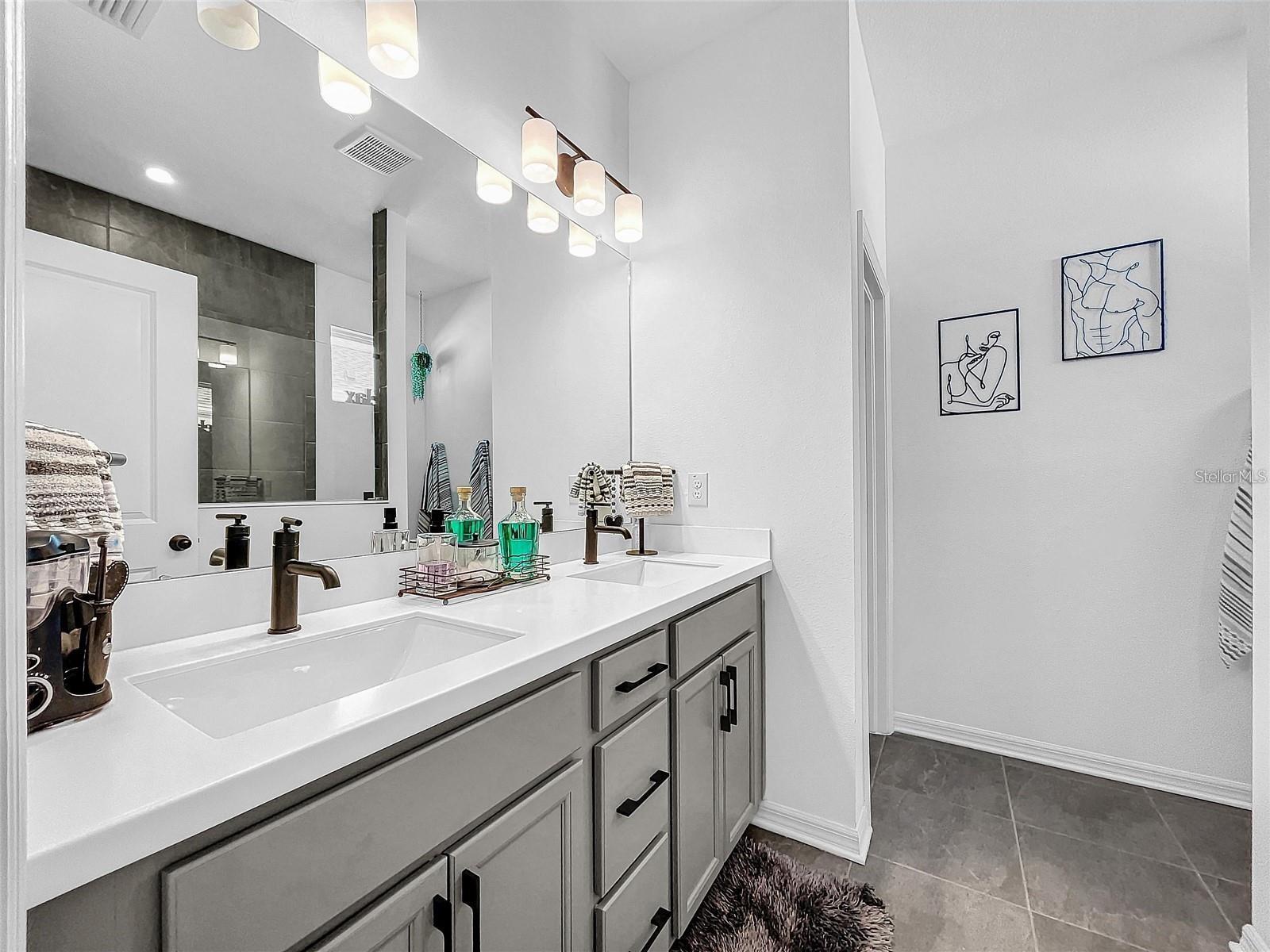 34208 EVERGREEN HILL CT