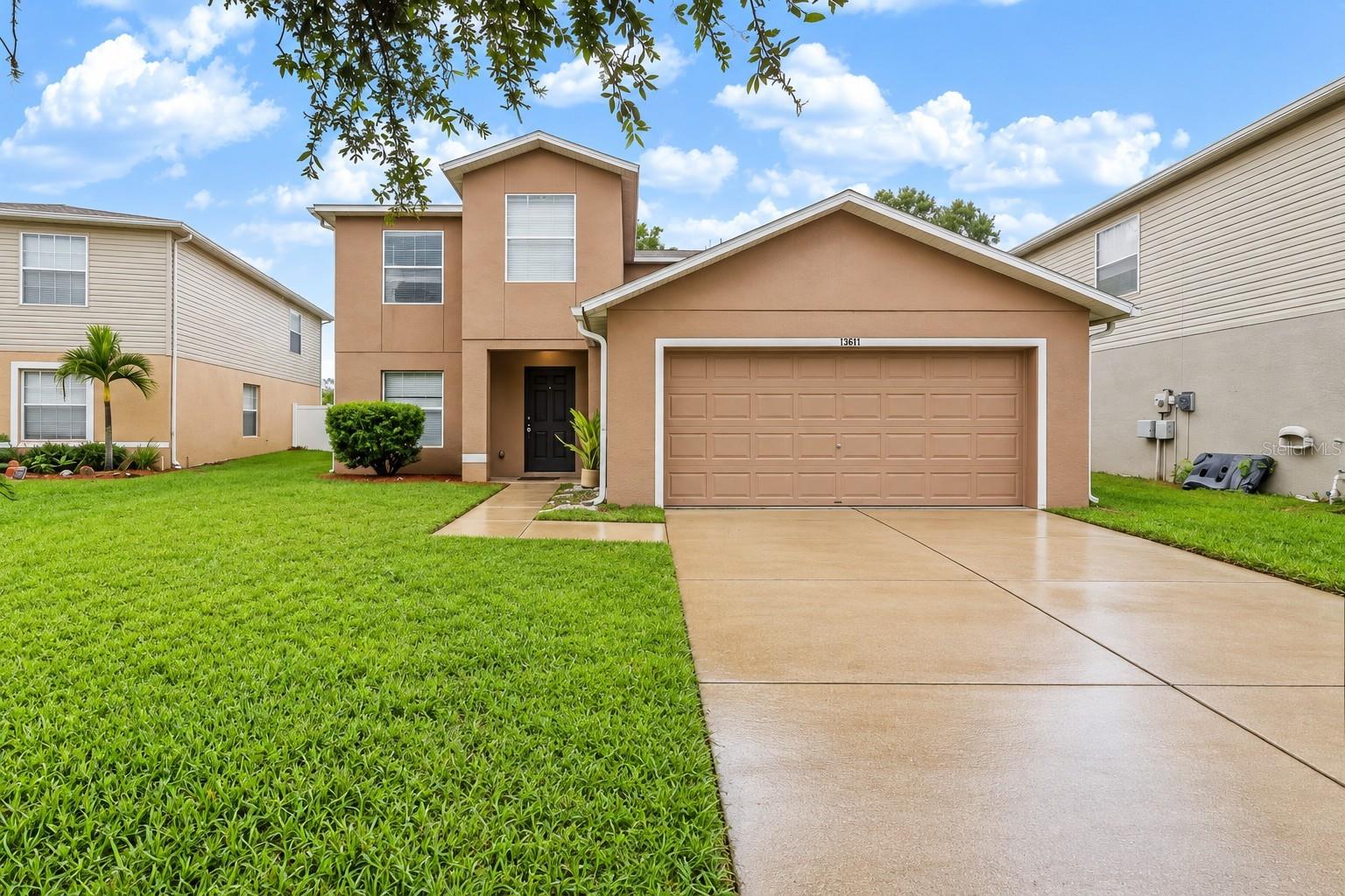 13611 VANDERBILT RD