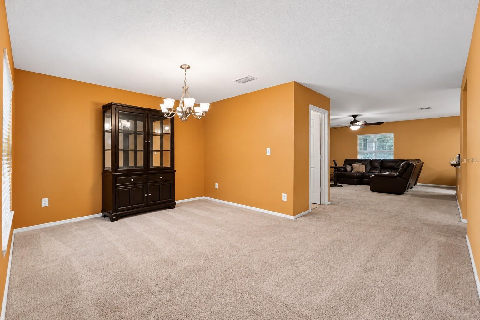 13611 VANDERBILT RD