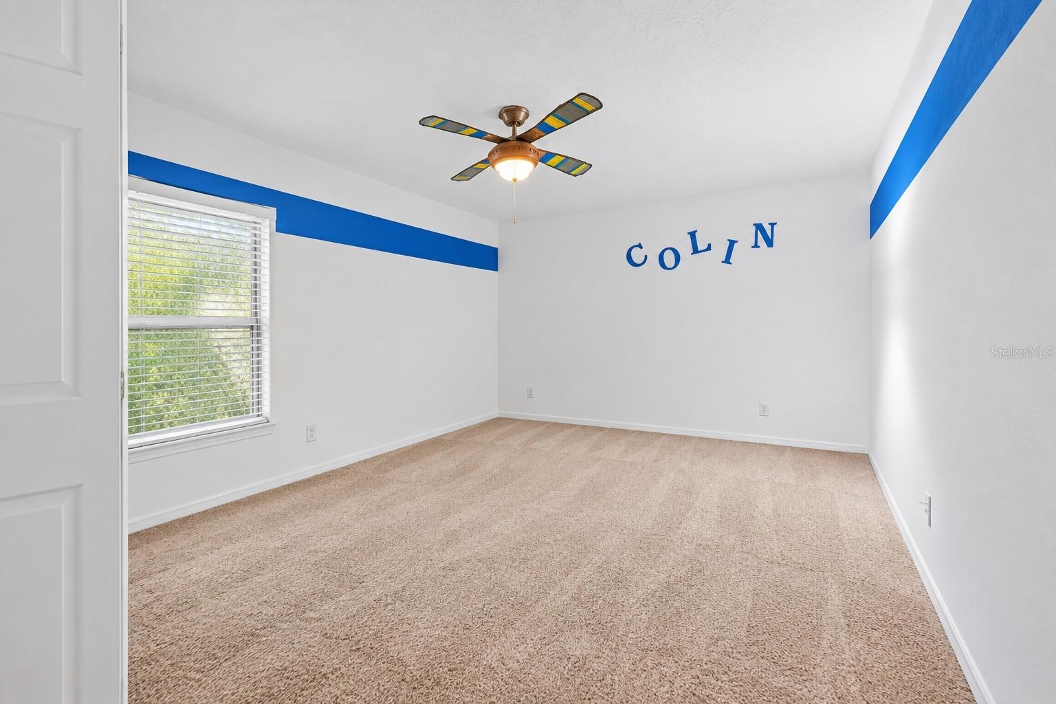 13611 VANDERBILT RD