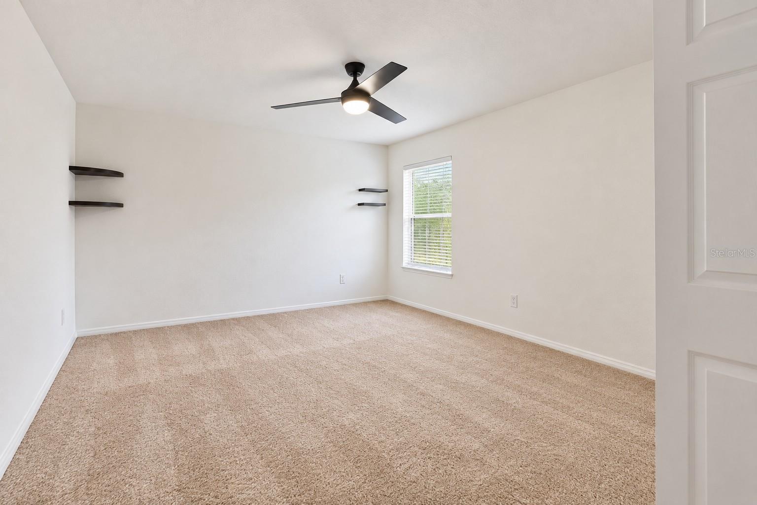 13611 VANDERBILT RD