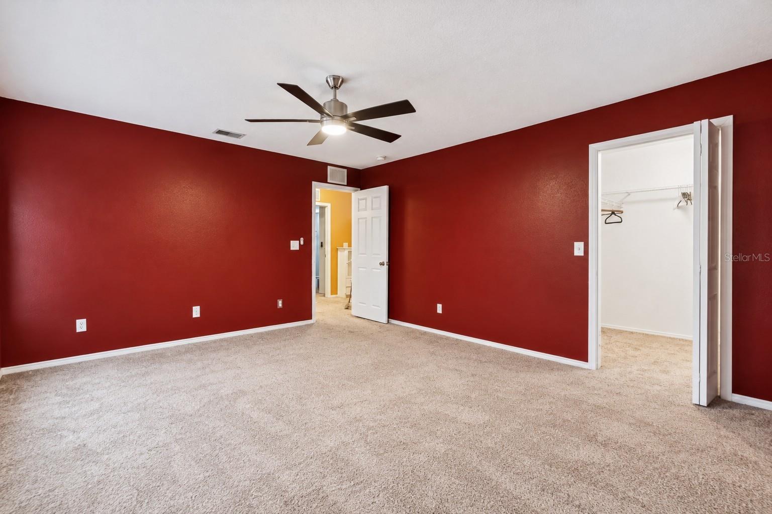 13611 VANDERBILT RD