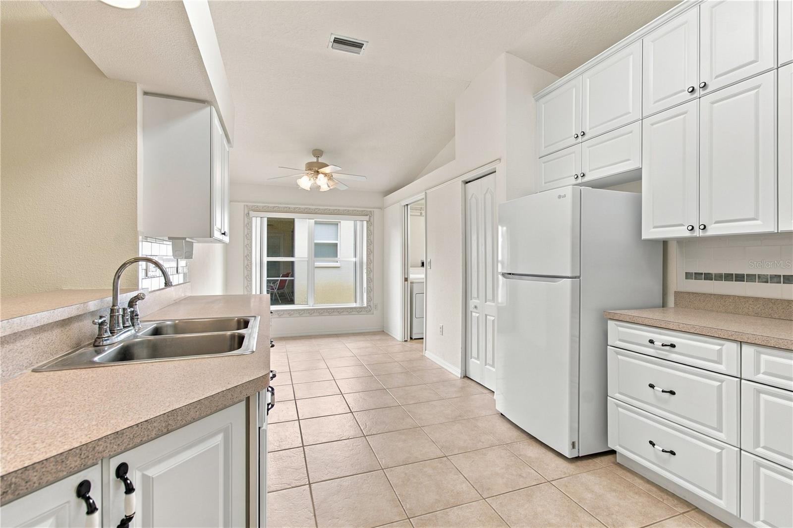 11508 BLOOMINGTON CT
