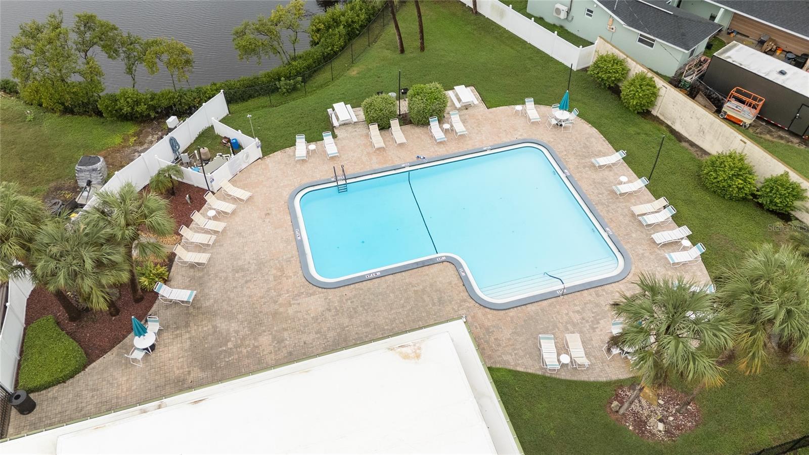 4712 MARINE PKWY #105
