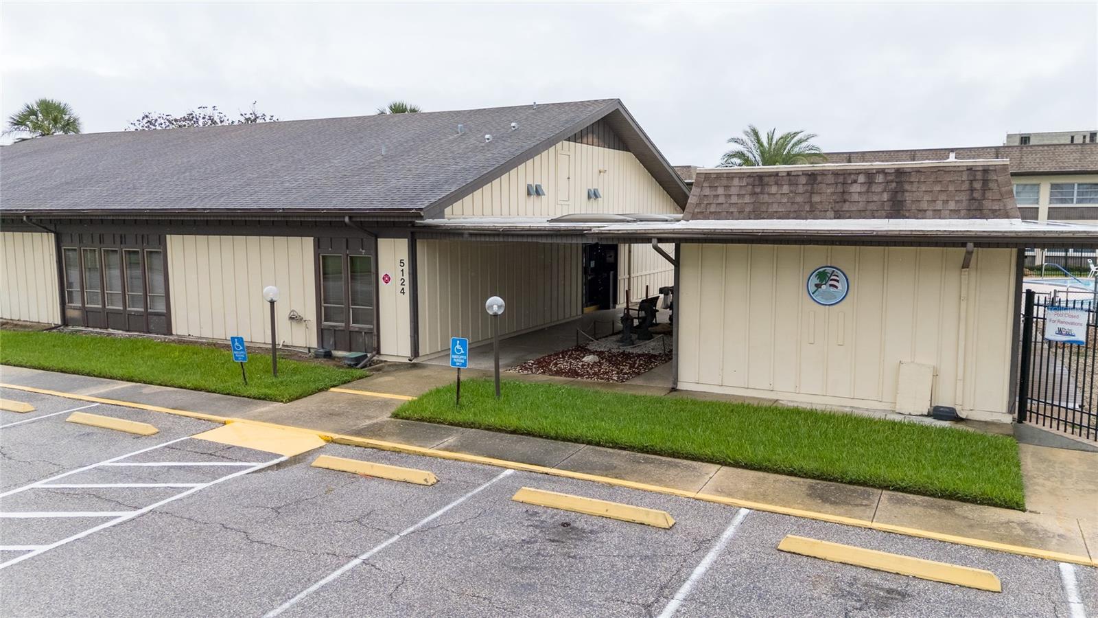 4712 MARINE PKWY #105