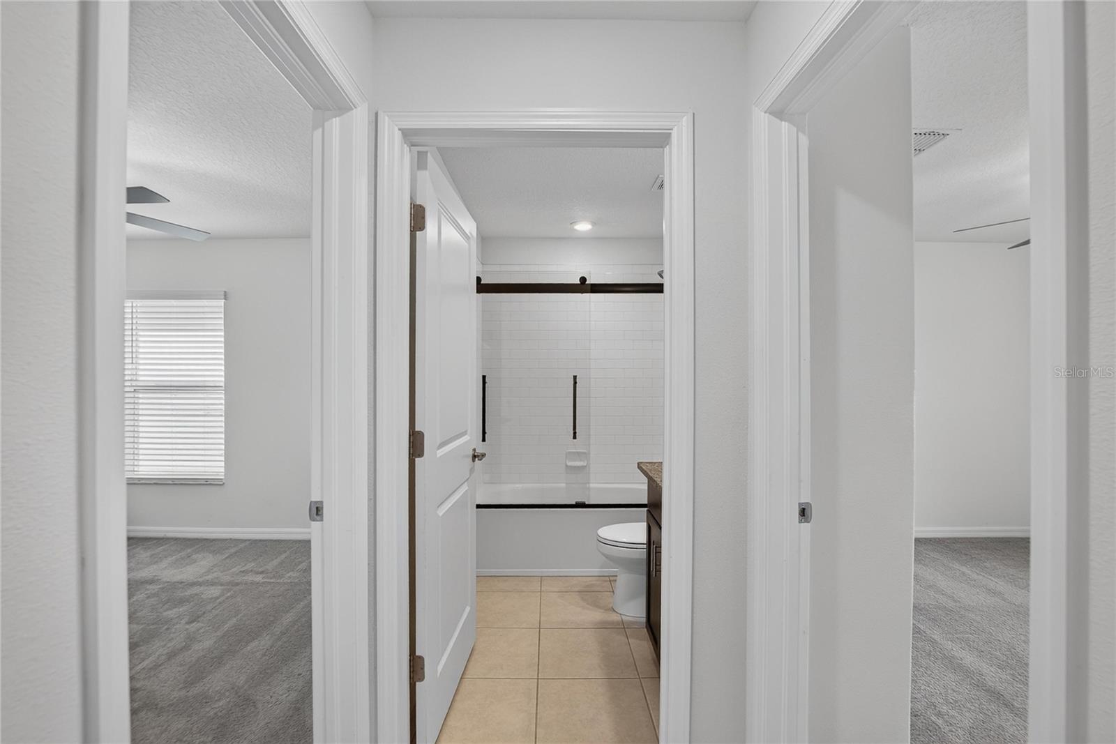 5487 BLUE AZURE DR