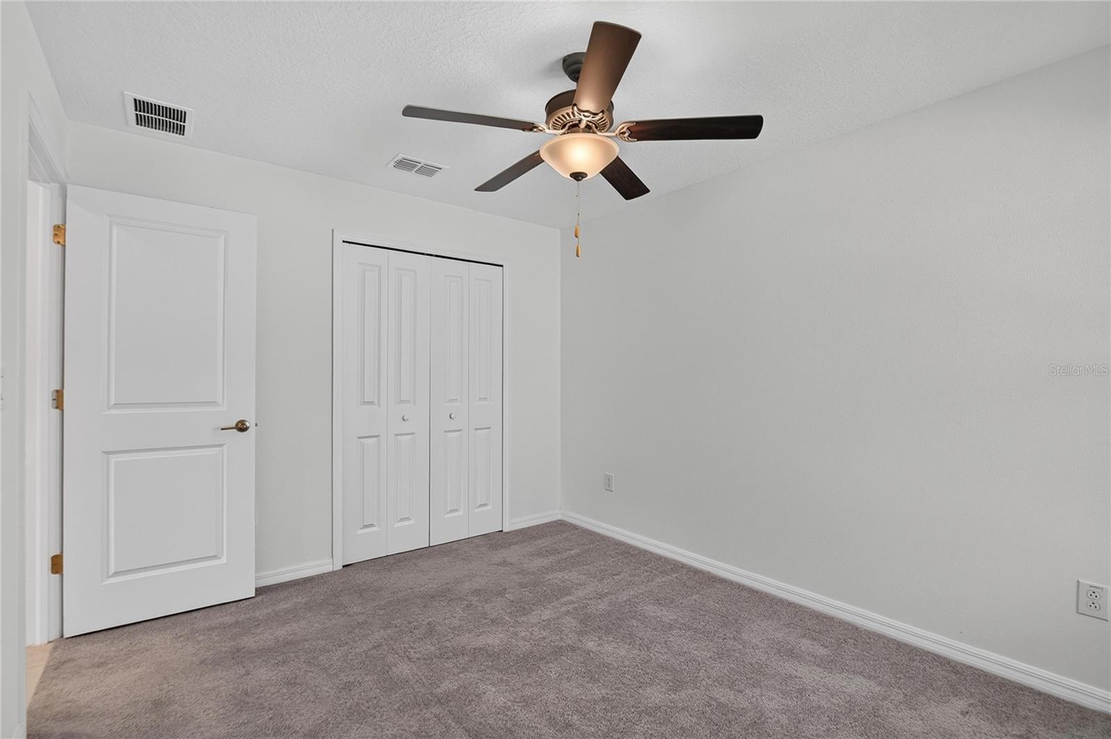 5487 BLUE AZURE DR