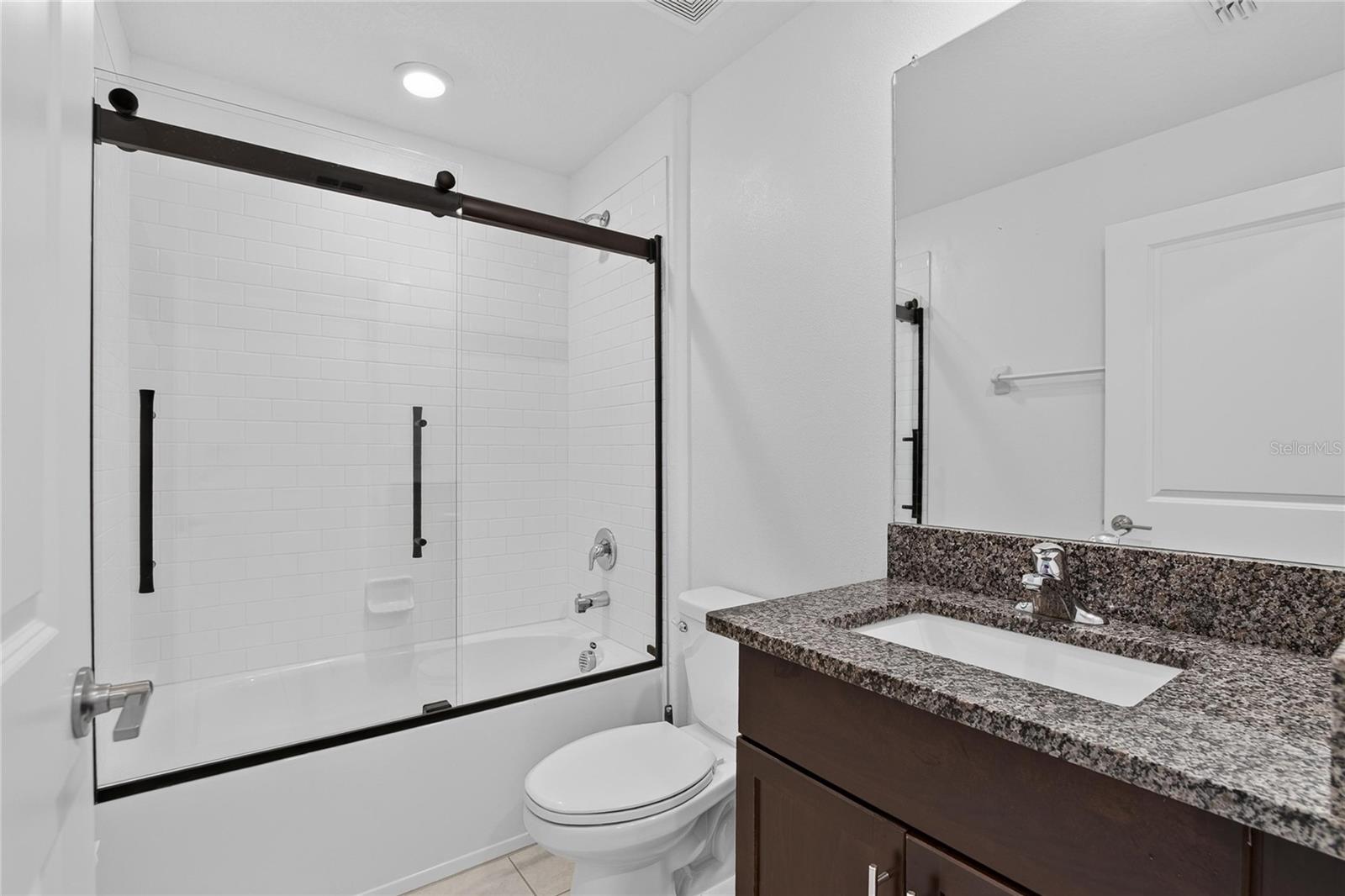 5487 BLUE AZURE DR