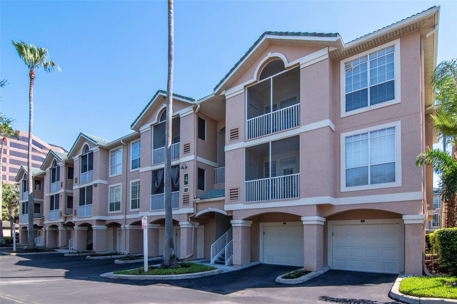 4309 BAY CLUB CIR #4309