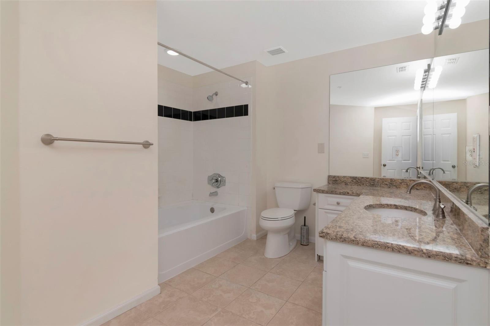 4309 BAY CLUB CIR #4309