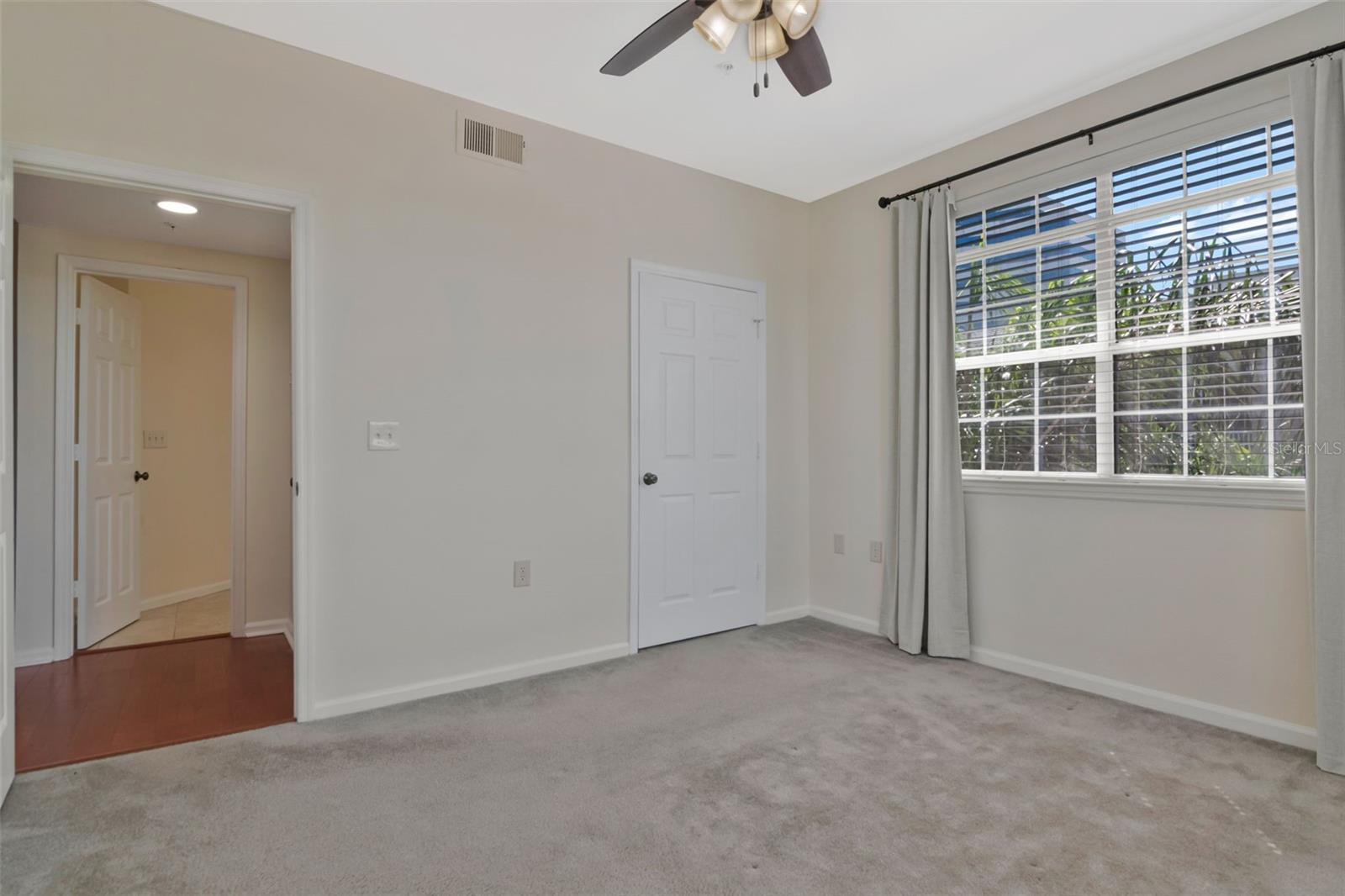 4309 BAY CLUB CIR #4309