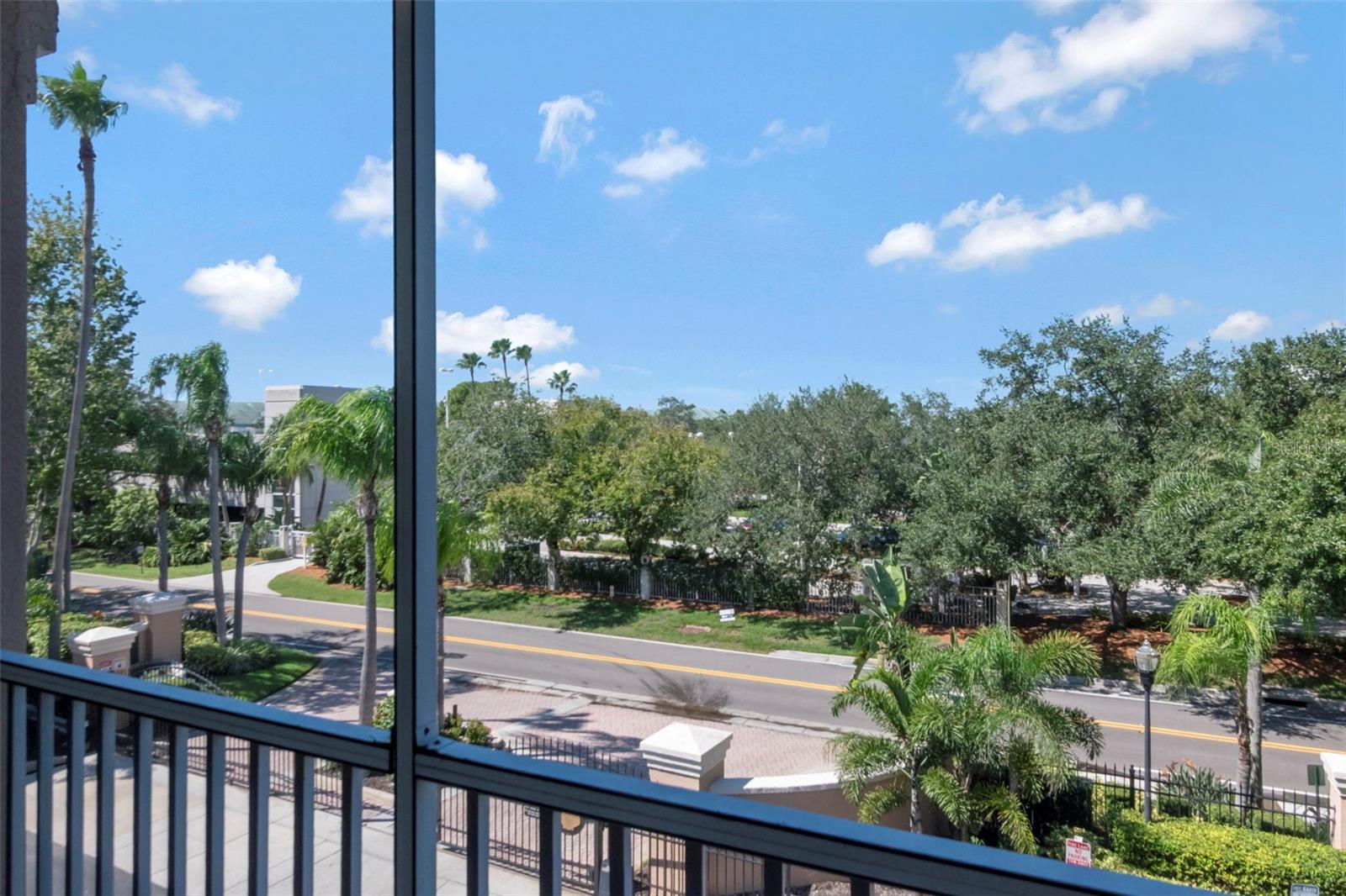 4309 BAY CLUB CIR #4309