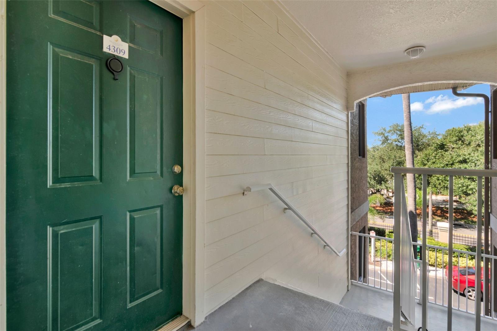 4309 BAY CLUB CIR #4309