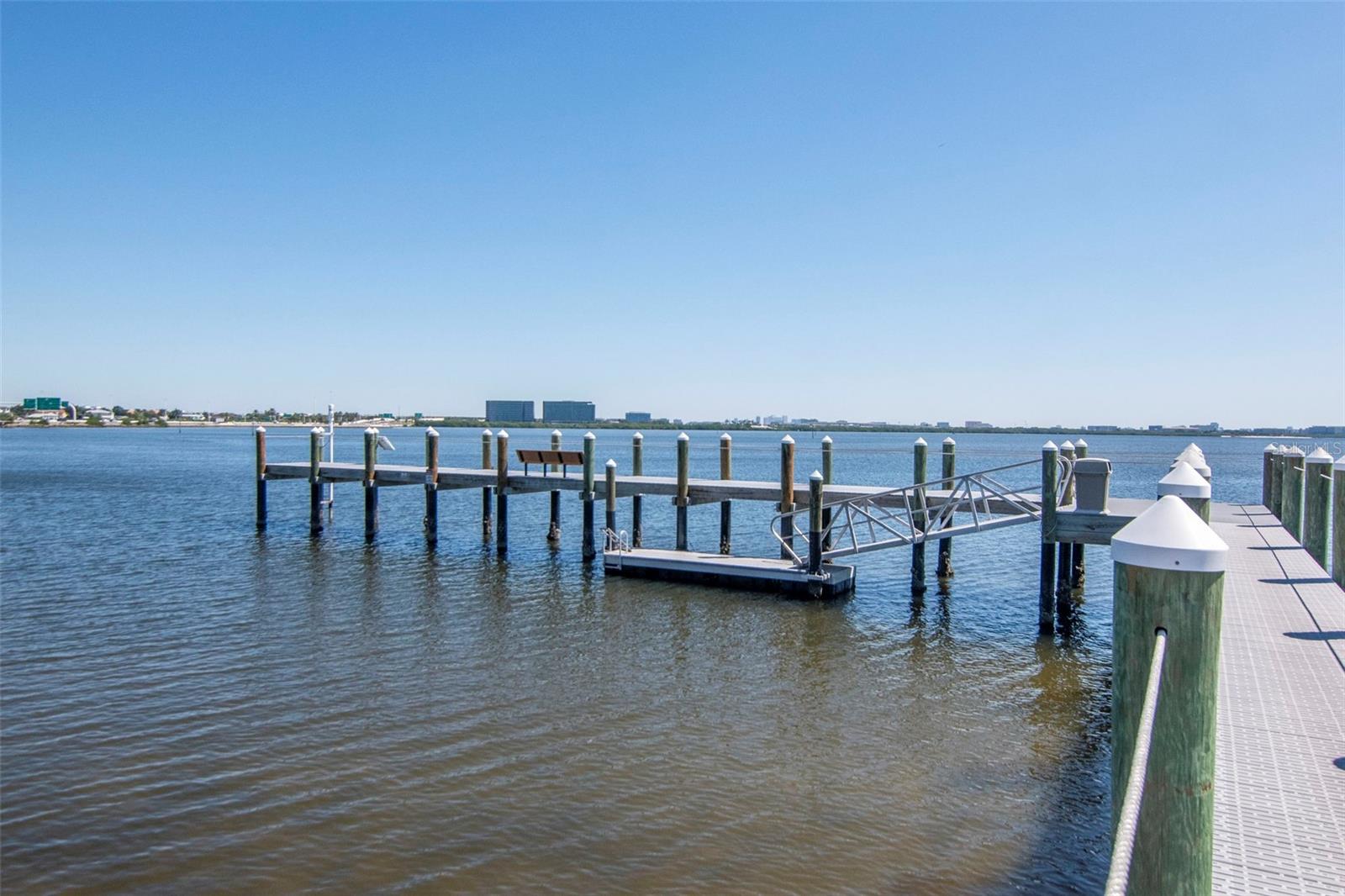 4309 BAY CLUB CIR #4309