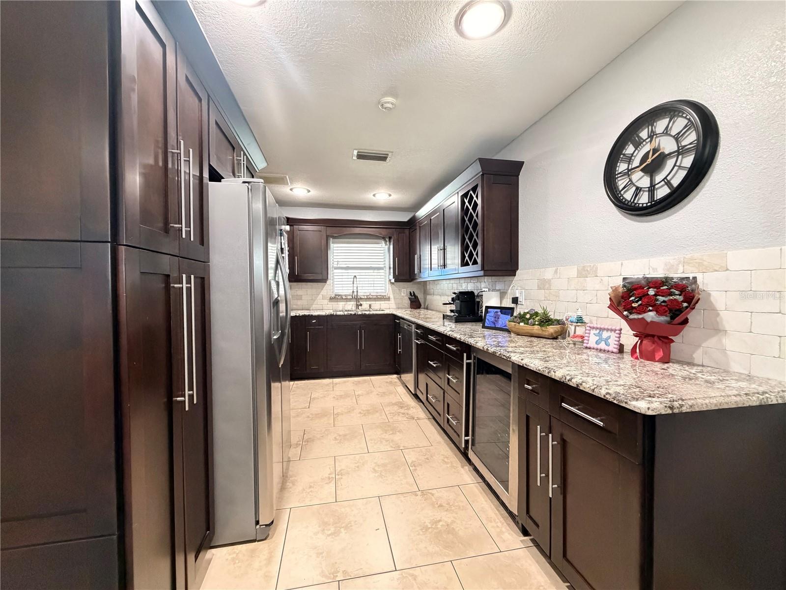 4925 ELDORADO DR
