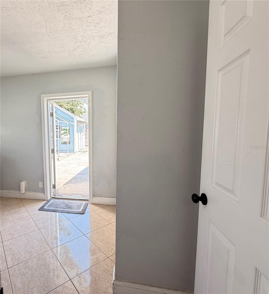 4925 ELDORADO DR