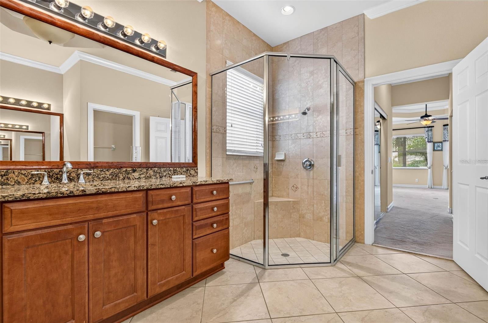 15910 GOLDEN LAKES DR