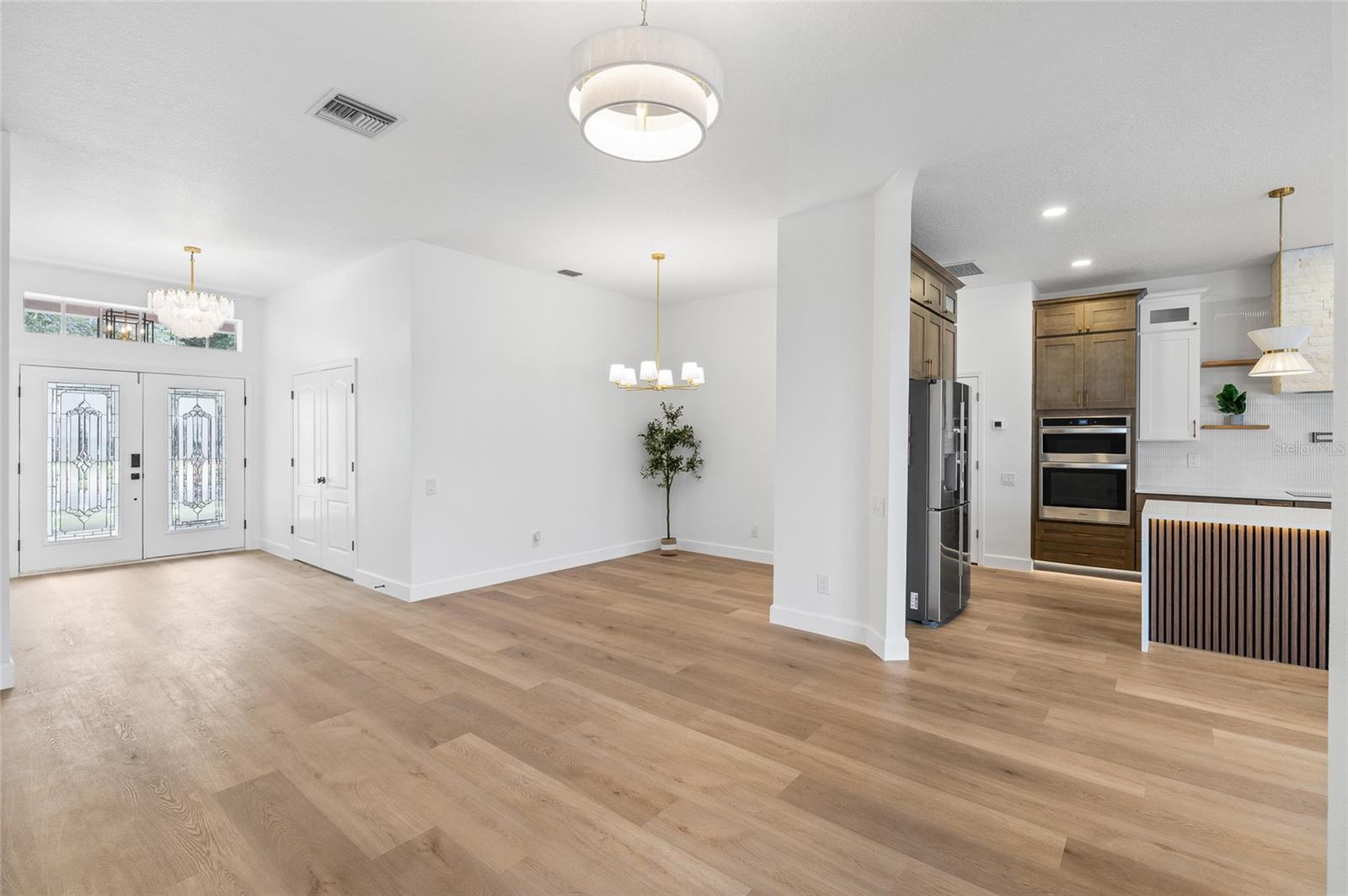 19015 FERN MEADOW LOOP