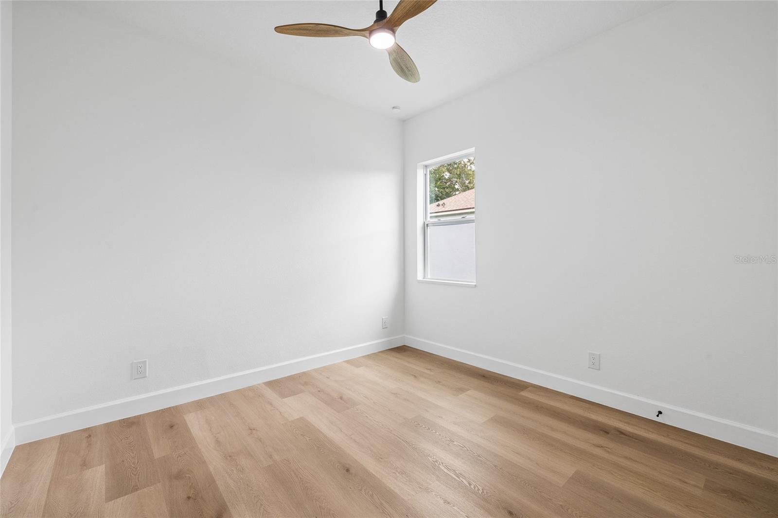 19015 FERN MEADOW LOOP