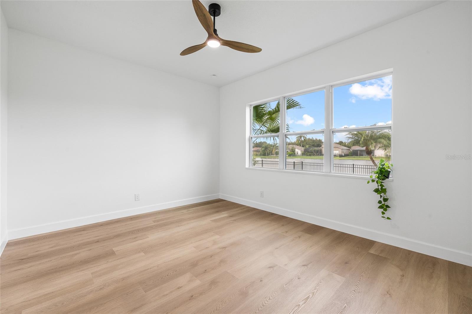 19015 FERN MEADOW LOOP