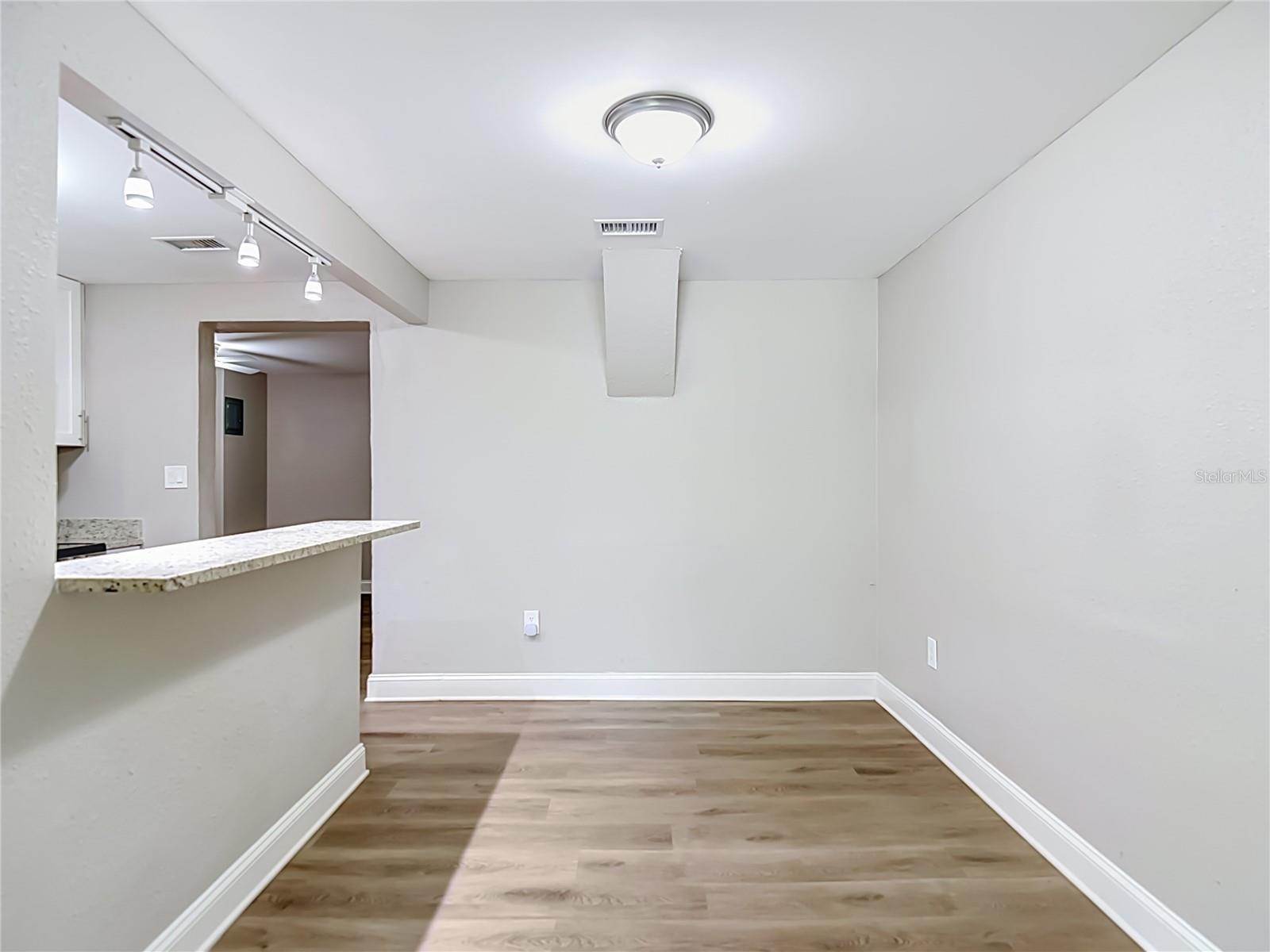 14402 13TH ST