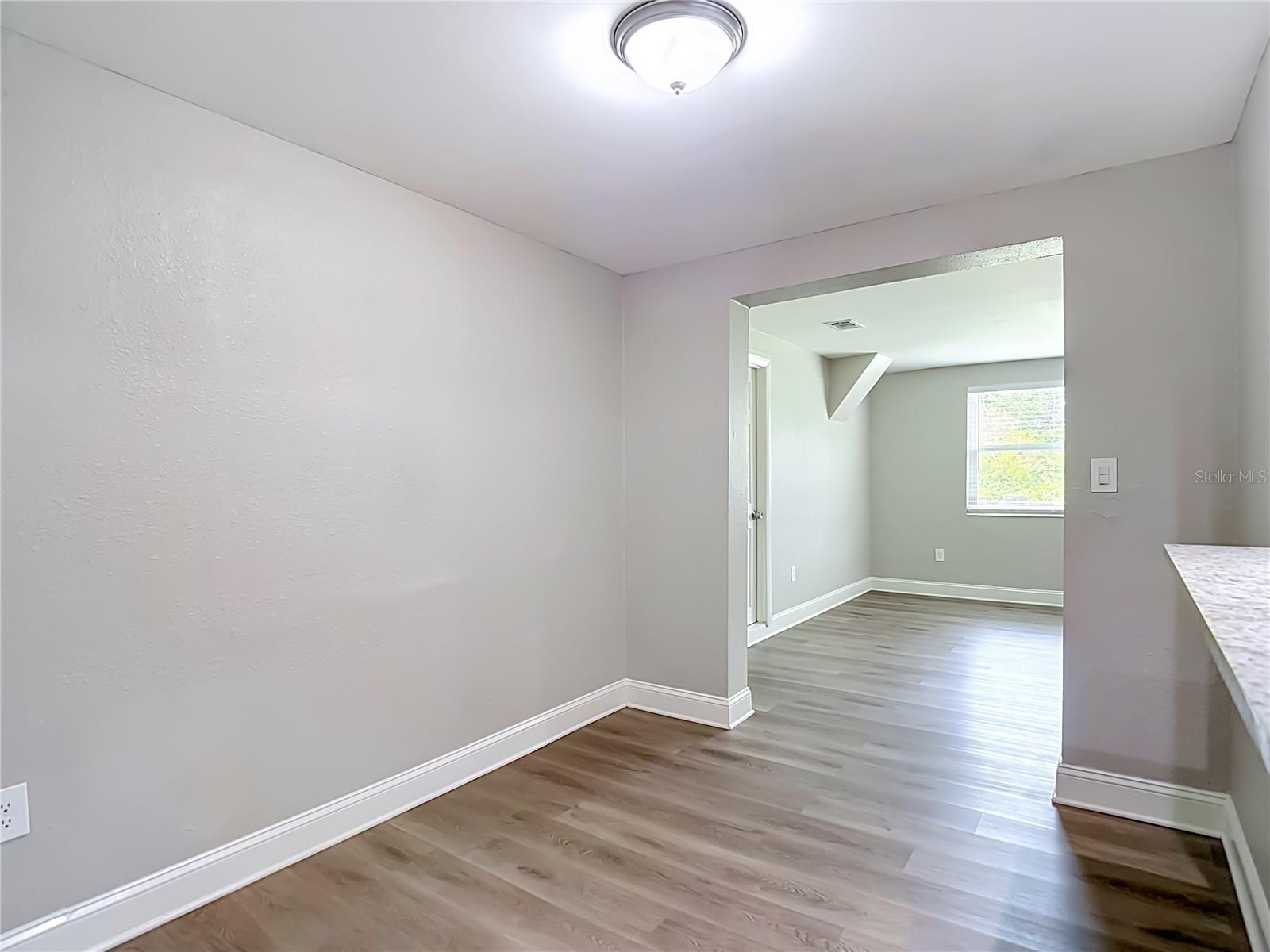 14402 13TH ST
