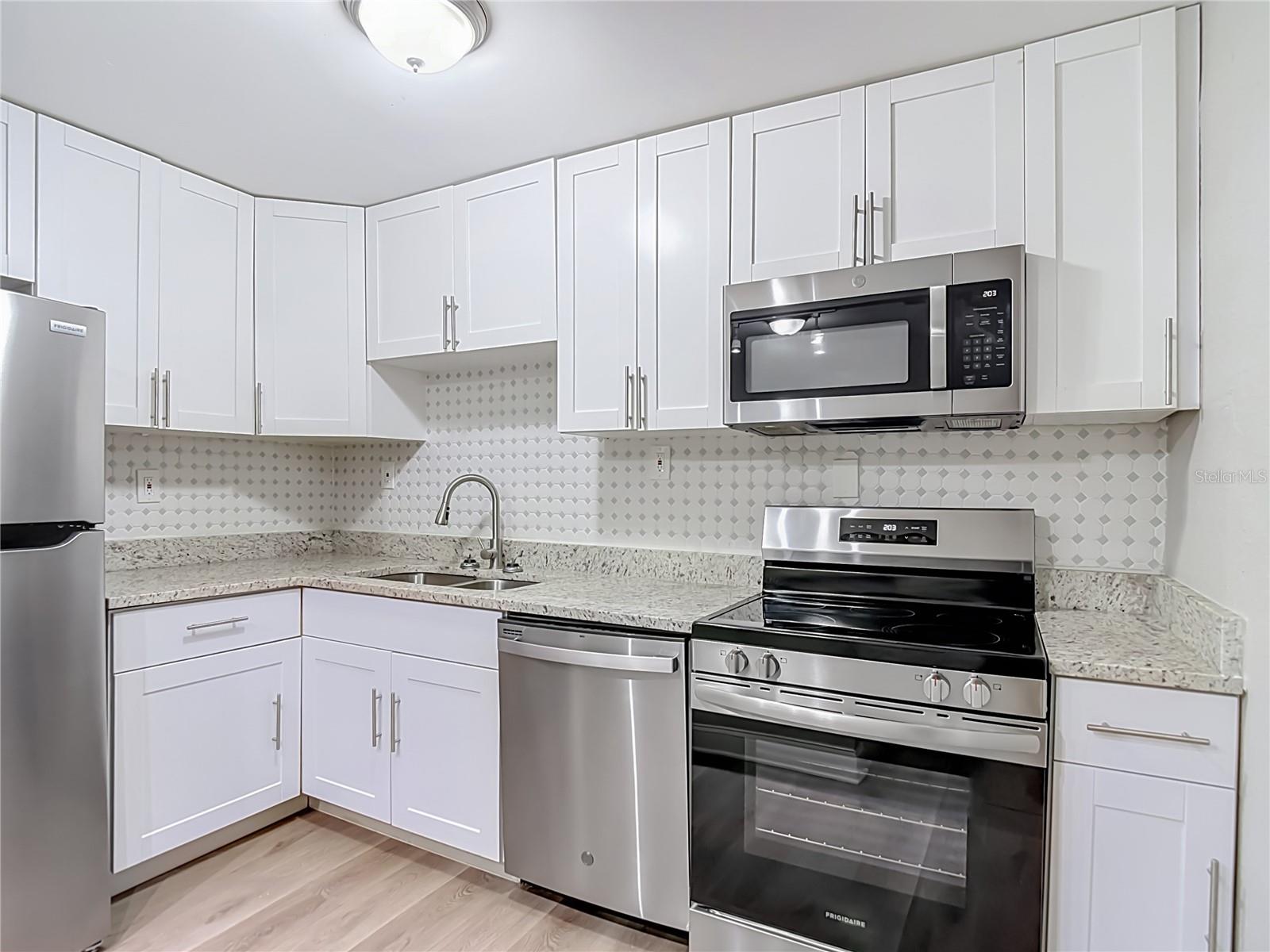 14402 13TH ST