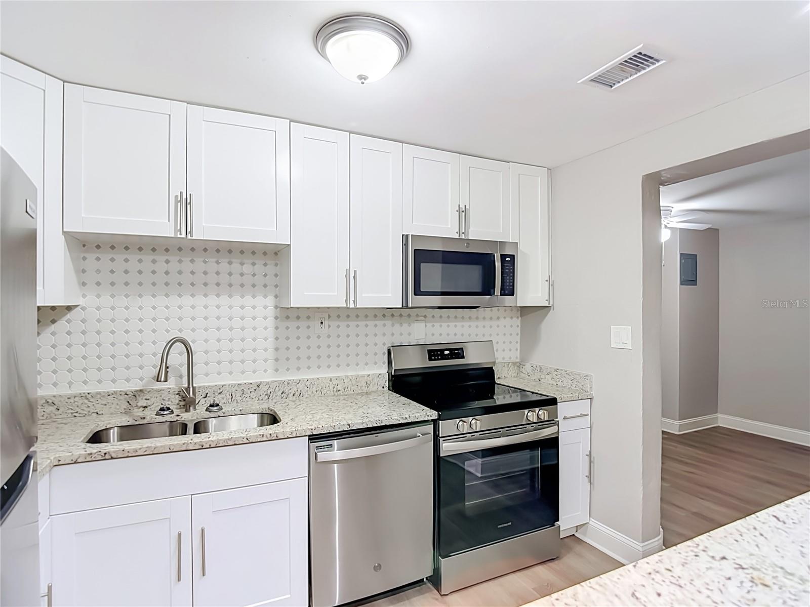 14402 13TH ST