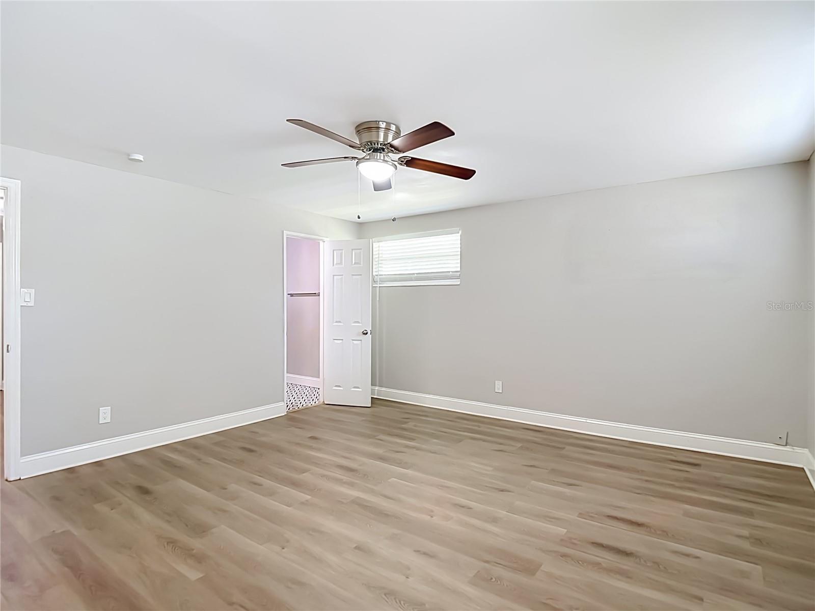 14402 13TH ST