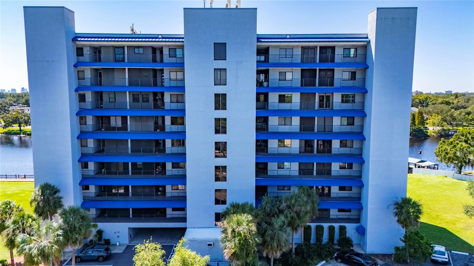 2780 N RIVERSIDE DR #601