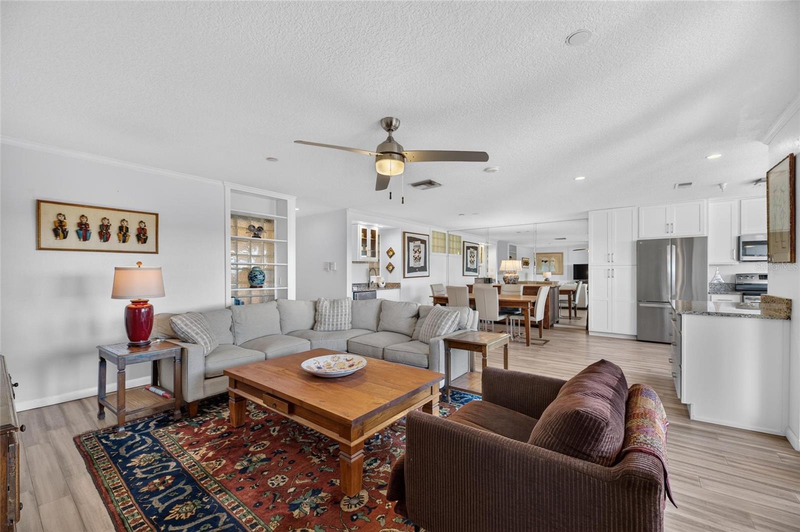 2780 N RIVERSIDE DR #601