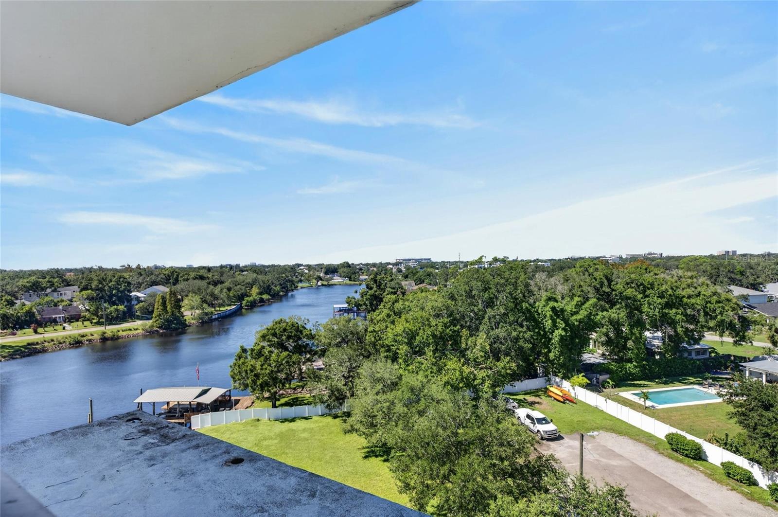 2780 N RIVERSIDE DR #601