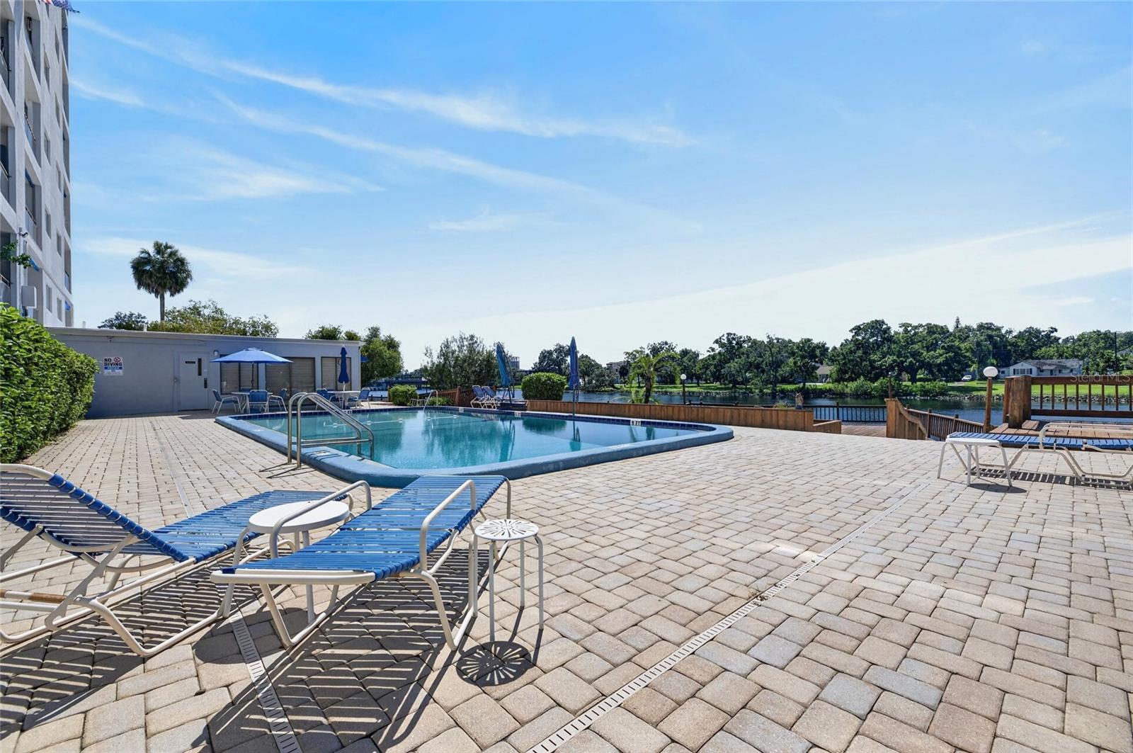 2780 N RIVERSIDE DR #601