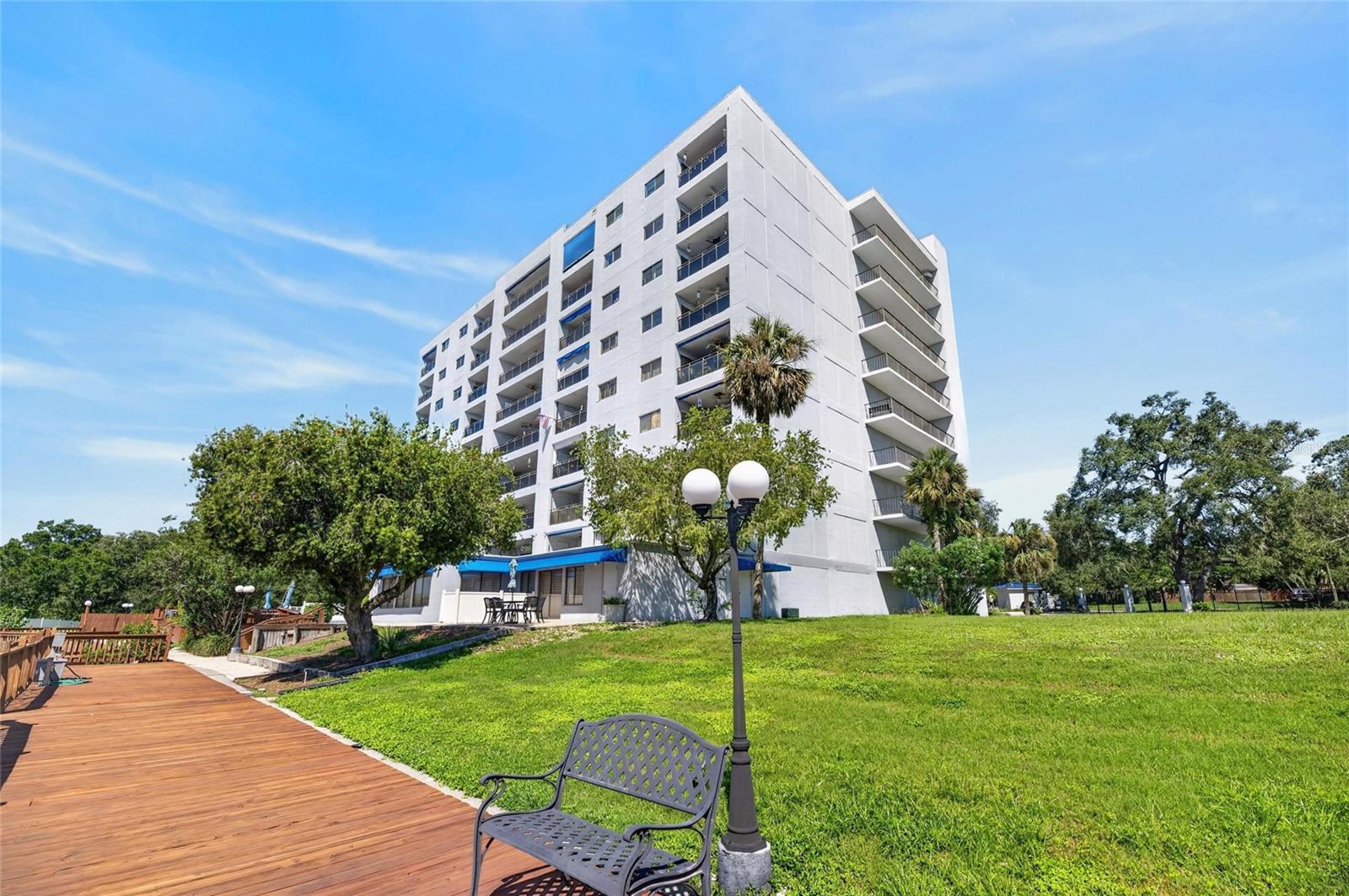 2780 N RIVERSIDE DR #601