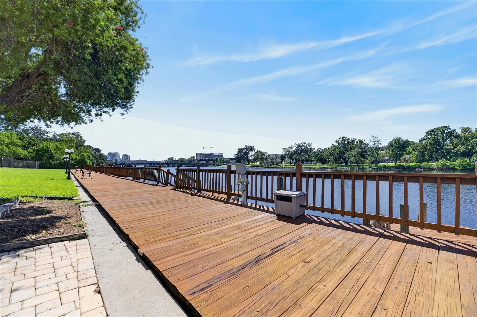 2780 N RIVERSIDE DR #601