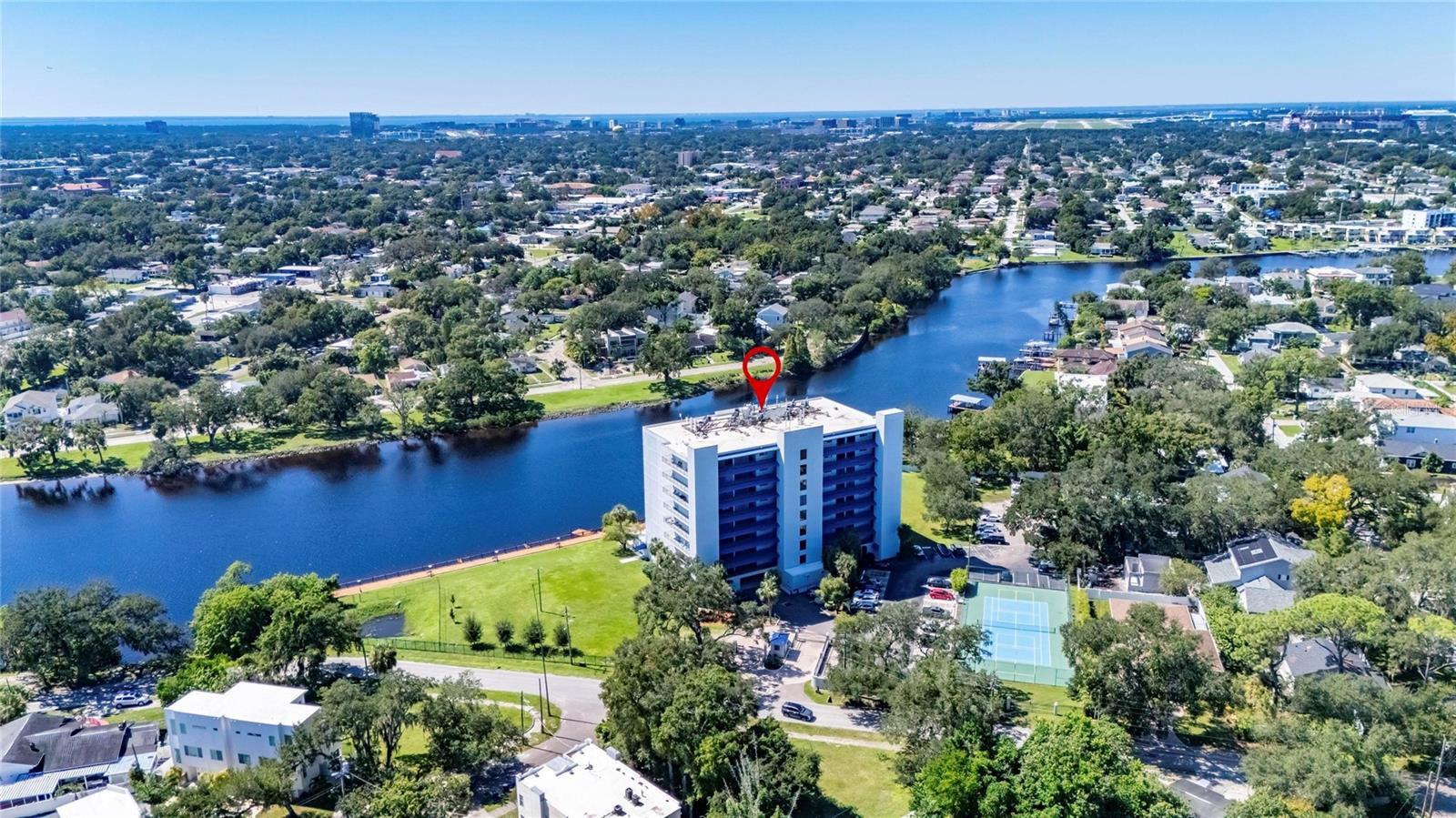 2780 N RIVERSIDE DR #601