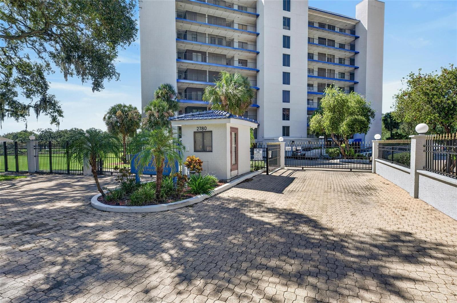 2780 N RIVERSIDE DR #601